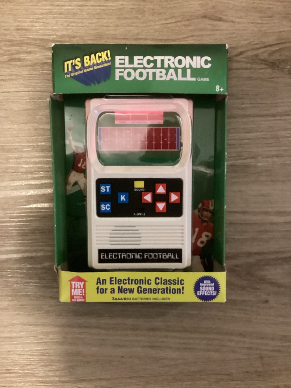 2002 Mattel Electronic Football Handheld Game Brand New Sealed w/Box Damage.